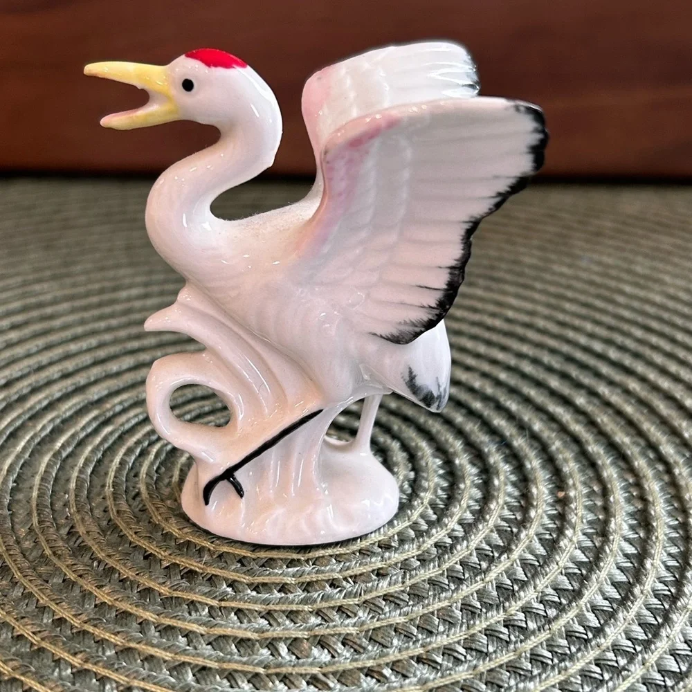 Fluttering Crane Red Crown Mini Figurine Bird Porcelain Unmarked 2.75